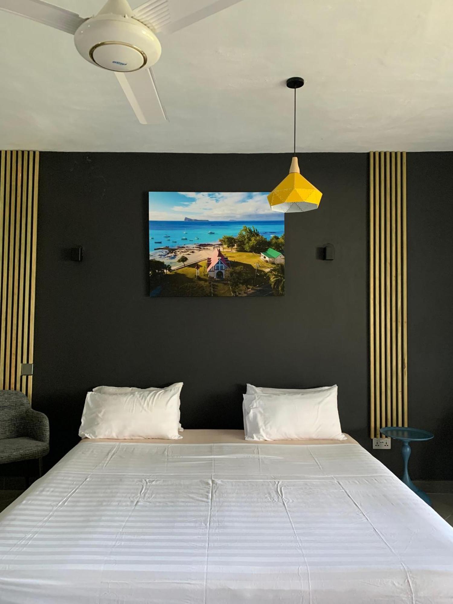 Kstudios Grand Baie Esterno foto